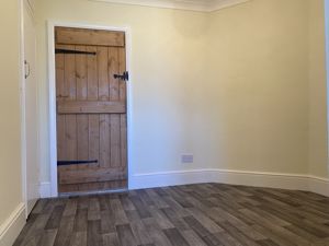 Photo 16- click for photo gallery